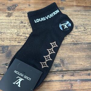 NWT Men’s casual Black Socks